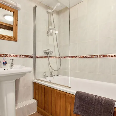 The Mountain - Carpenters